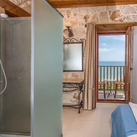 Donkey Bay Club Bed & Breakfast